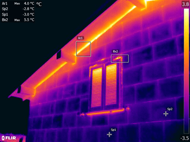Termografia del capotto termici in vetro cellulare